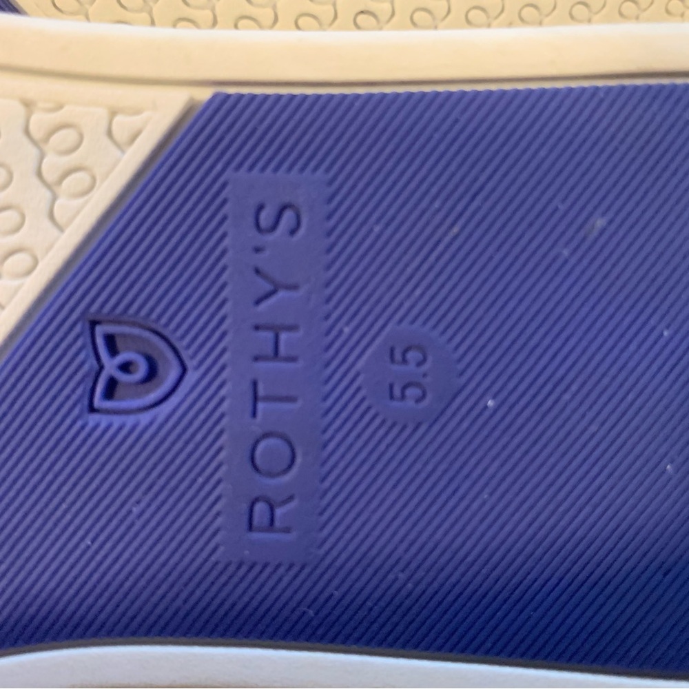 Rothy’s Original Slip On Sneaker - Light Grey - Picture 7 of 11